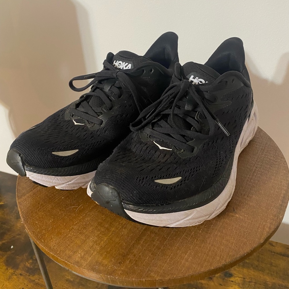 Women’s Hoka Clifton 8